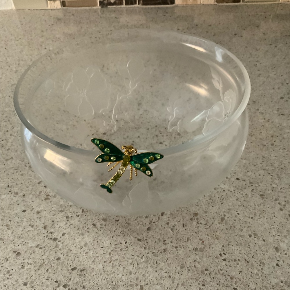 Brand new etched bowl with jeweled dragonfly